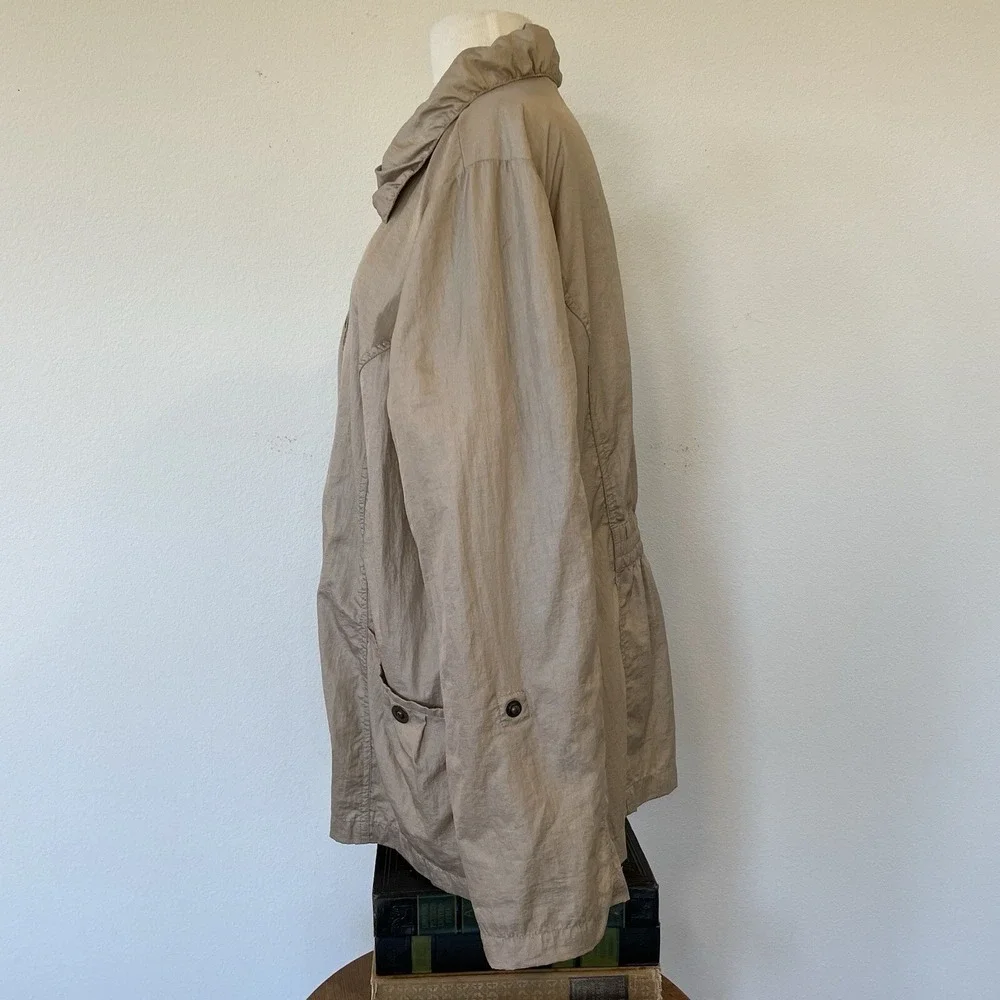 Chico's 3 Women's Large Weekends Taupe Snap Front Windbreaker Lightweight Jacket